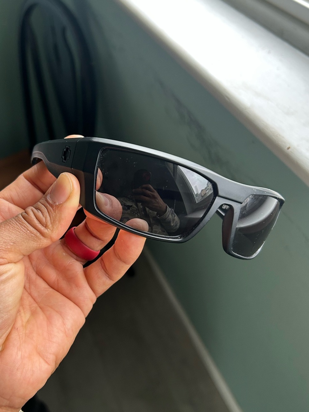 SPY Optic Dirk Matte Black Wrap Sunglasses 64-16-125 Men’s Authentic